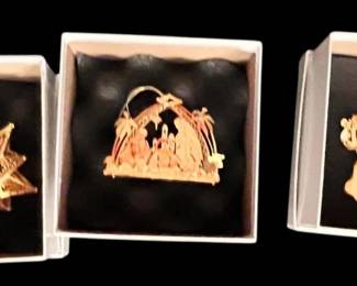 Danbury Mint 23K Gold Christmas Ornaments 