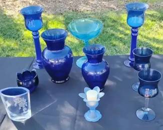 ST1050Vintage Blue Glass Home Decor