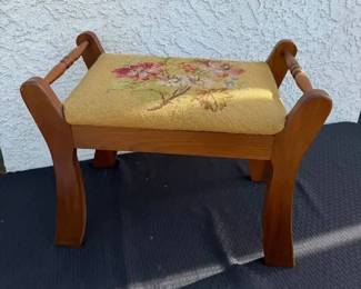 ST1013Vintage Needlepoint Wooden Stool