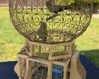 ST1044Antique Victorian Hot Air Balloon Wire Birdcage