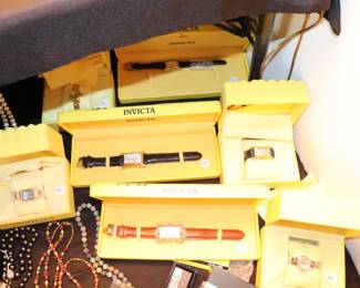 Watches & Costume Jewely