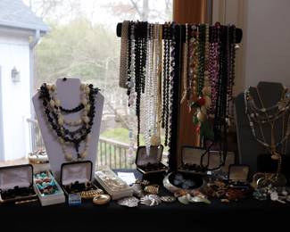 Costume Jewelry Treasure Trove!!