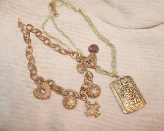 14K 18K & 21K GOLD  Jewelry Earrings, Necklaces, Bracelets & Brooches 