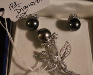 14K 18K & 21K GOLD  Jewelry Earrings, Necklaces, Bracelets & Brooches 