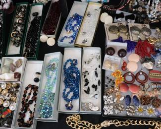 Costume Jewelry Treasure Trove!!
