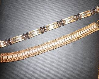 14K 18K & 21K GOLD  Jewelry Earrings, Necklaces, Bracelets & Brooches 