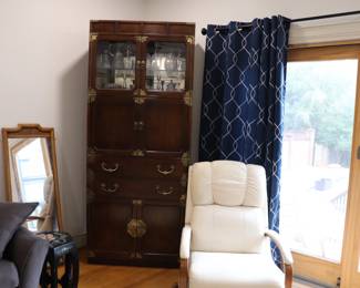 HENREDON bar Cabitnet