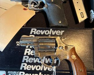 Smith & Wesson 37 Airweight 38 Special Nickel w Box & Papers / Smith & Wesson Model 659 9mm Stainless