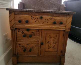 J. Pearce & Company Low Boy Cottage Washstand