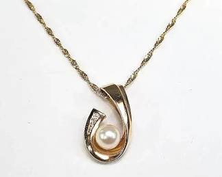 Polished 14K Pearl Diamond Pendant with 14K Rope Chain
