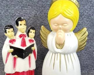 Vintage Blow Mold Angel and Choir Boys