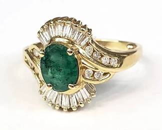 14K Gold Diamond Cluster Green Gemstone Ring