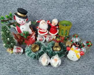 Mid Century Retro Christmas Decor, Ornaments