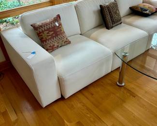 Sofa is quality Leather made in Italy