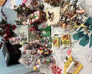 D56 All Through the House set