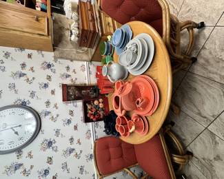 Anniversary Fiesta
Honey oak kitchen table
Waterford florals