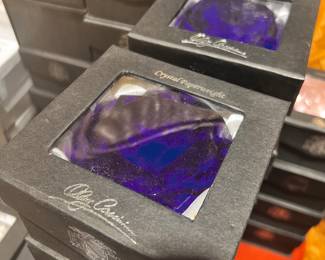 Boxed Jewels / Paperweights +