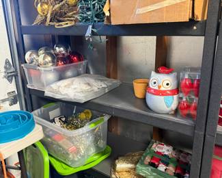 Outdoor lights/ some never used! 