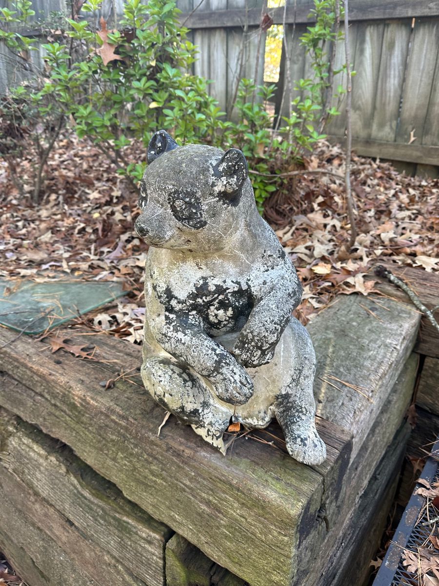 Concrete squirrel