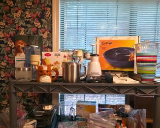 Kitchen items - some new in box