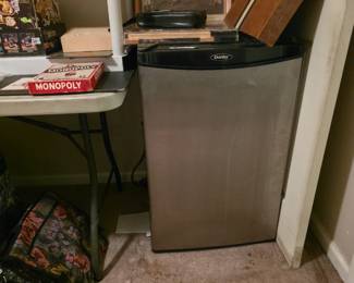 Small refrigerator