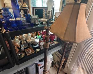 Lamps @ collectibles - clock on wall