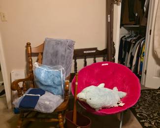 Chairs & miscellaneous 