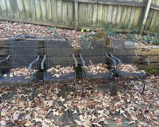 4 outdoor chairs 