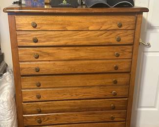 Nice 5 drawer chest, frames, clock, & more 