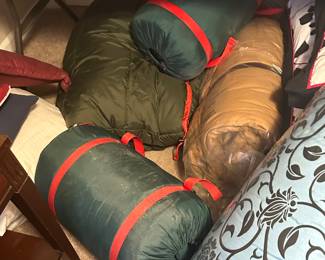 Sleeping bags & more 