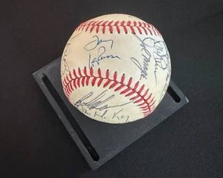 Autographed baseballs (sorry, no authenticiy paperword)