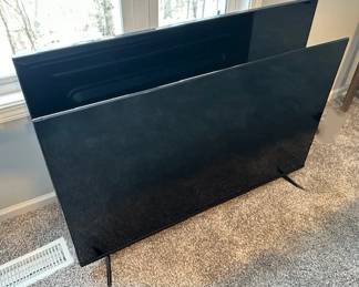 55" Samsung 4k Crystal UHD Smart TV and LG 50" TV.