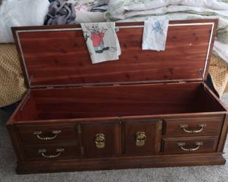 Lane  cedar  chest