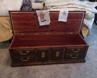 Lane  cedar  chest