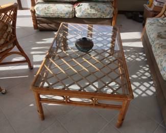 rattan  coffee  table