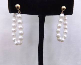 10k Yellow Gold Pearl Dangle Post Earrings
