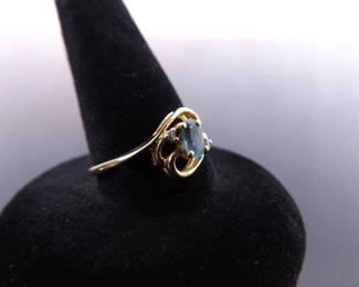 10k Yellow Gold Aquamarine Ring Size 8
