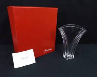 Vintage Baccarat Ginkgo 7" Crystal Vase in Original Box
