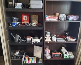 Lots of Office Supplies and Some 3D Printing Supplies as well!