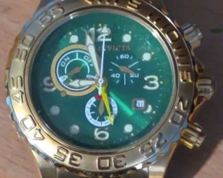Invicta Analog Mens Watch With Gold Tone Case And Green Dial