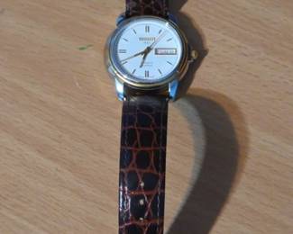 Tissot Seastar Mens Watch Gold And Silver Toned With Brown Leather Strap