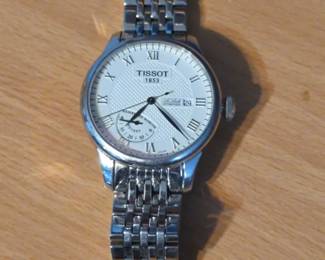 Tissot TClassic Le Locle Mens Watch