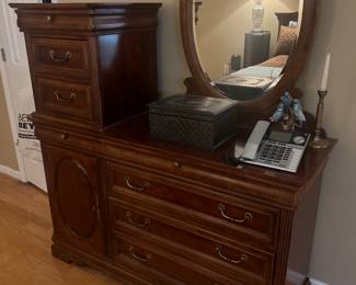 Mahogany Dresser Side by Side w/ Mirror 
