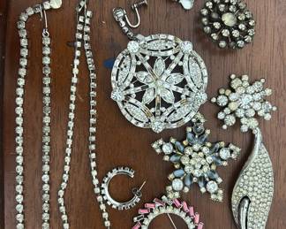 Vintage Rhinestone Jewelry 