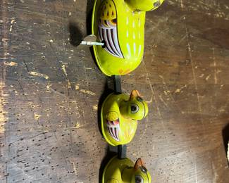 Wind-up Ducks