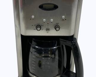 3200 - Cuisinart Coffee Maker 14 x 8 x 8 used as-is electric/electronic/mechanical item - no guarantee all components, untested
