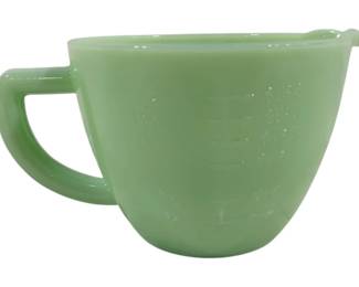 158 - Jadeite Measure Cup 4 x 5
