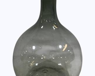 2568 - Glass Vase 15"
