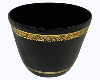 4084 - Wooden Planter 9.25 x 7
