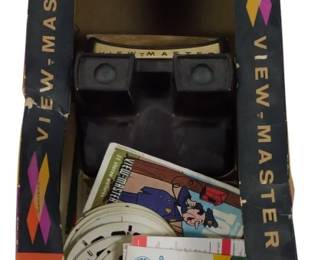 82 - Vintage View Master with Box and Slides

